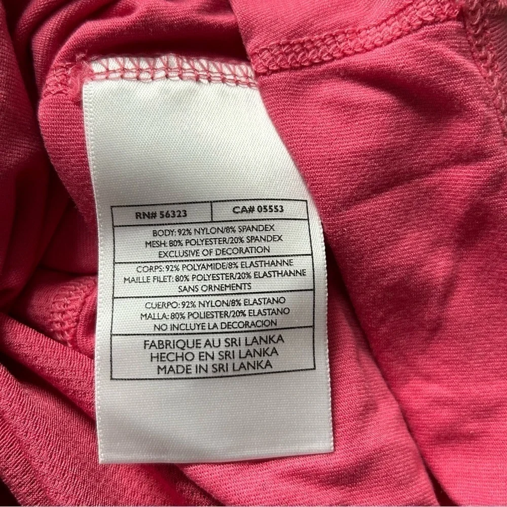 Nike Women Short-Sleeve Top